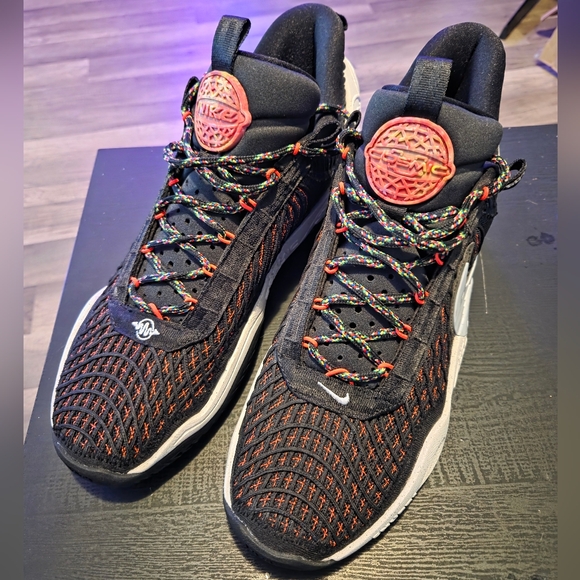 Nike "Cosmic Unity 2" Size 13 - Picture 4 of 16